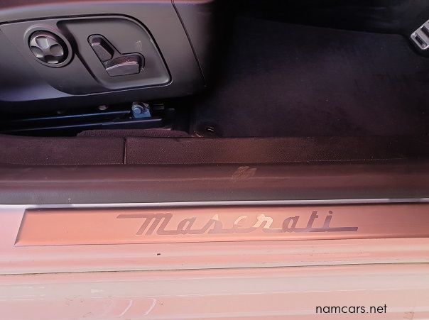 2016 Maserati Ghibli S 3.0 V6 TwinTurbo pictures