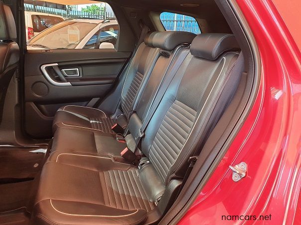 2017 Land Rover Discovery SD4 HSE Sport Dynamic pictures
