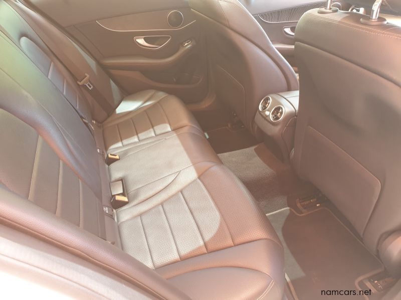 2017 Mercedes-Benz C250 Avangard pictures