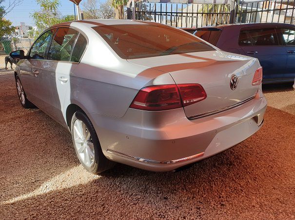 2013 Volkswagen Passat Highline 1.8 TSI pictures