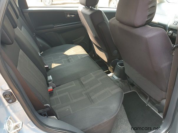 2010 Suzuki SX 4 GL AWD pictures