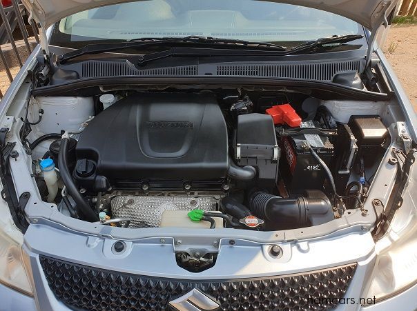 2010 Suzuki SX 4 GL AWD pictures