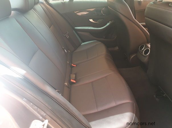 2017 Mercedes-Benz C 180 pictures