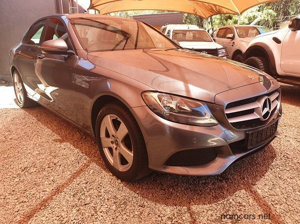 2017 Mercedes-Benz C 180 pictures