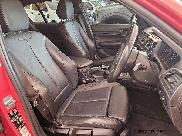 2020 BMW 120i M Sport pictures