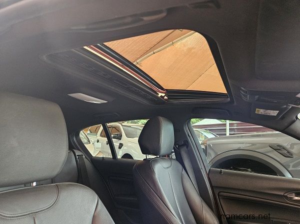 2020 BMW 120i M Sport pictures