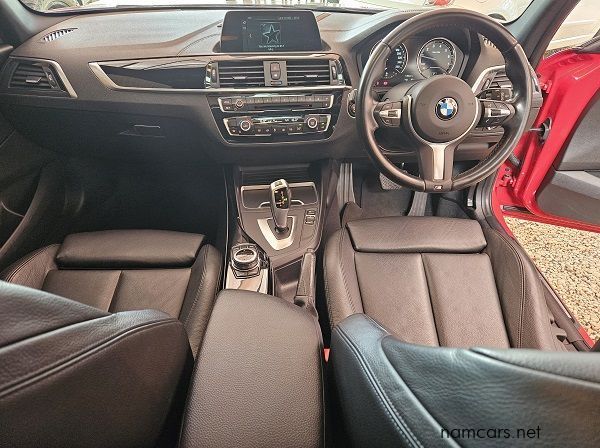 2020 BMW 120i M Sport pictures