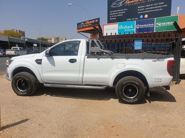 2017 Ford Ranger 3.2 XLS pictures