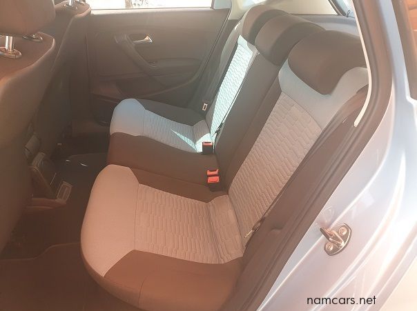 2013 Volkswagen Polo 1.2 TDI Bluemotion pictures