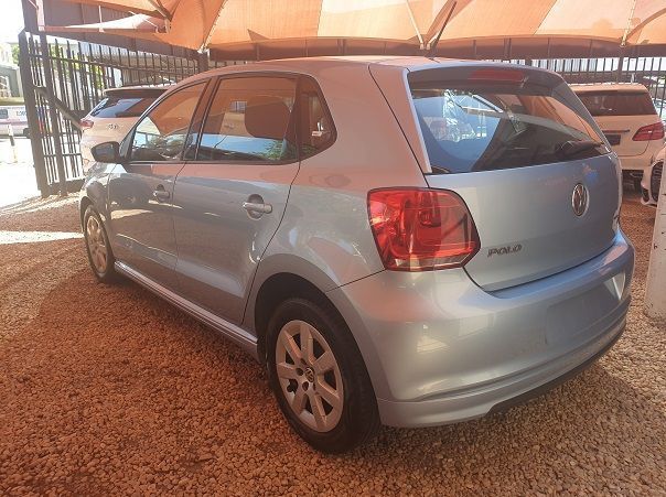 2013 Volkswagen Polo 1.2 TDI Bluemotion pictures