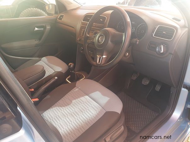 2013 Volkswagen Polo 1.2 TDI Bluemotion pictures