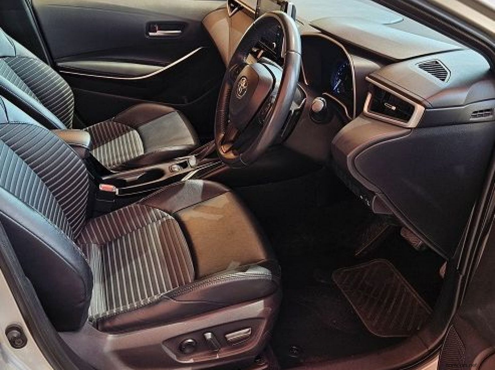 2021 Toyota Corolla 2.0 Xr pictures