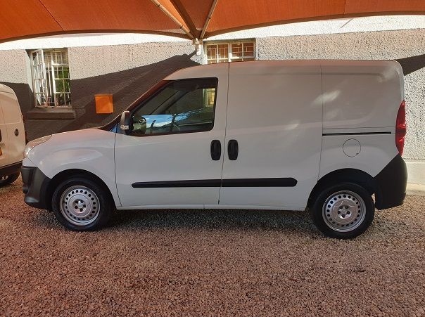 2013 Fiat Doblo Panel Van pictures