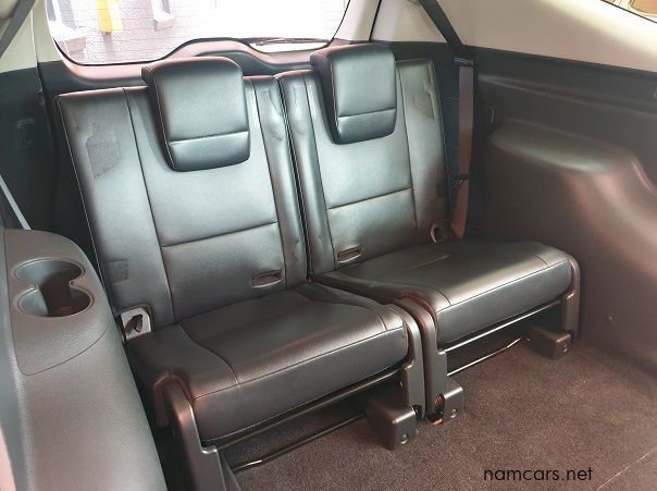 2017 Mitsubishi Pajero Sport 7 Seater pictures