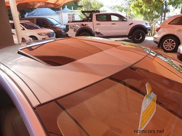 2013 Jaguar XF 2.2 Prem Lux pictures