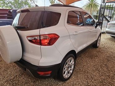 2022 Ford Ecosport Titanium pictures