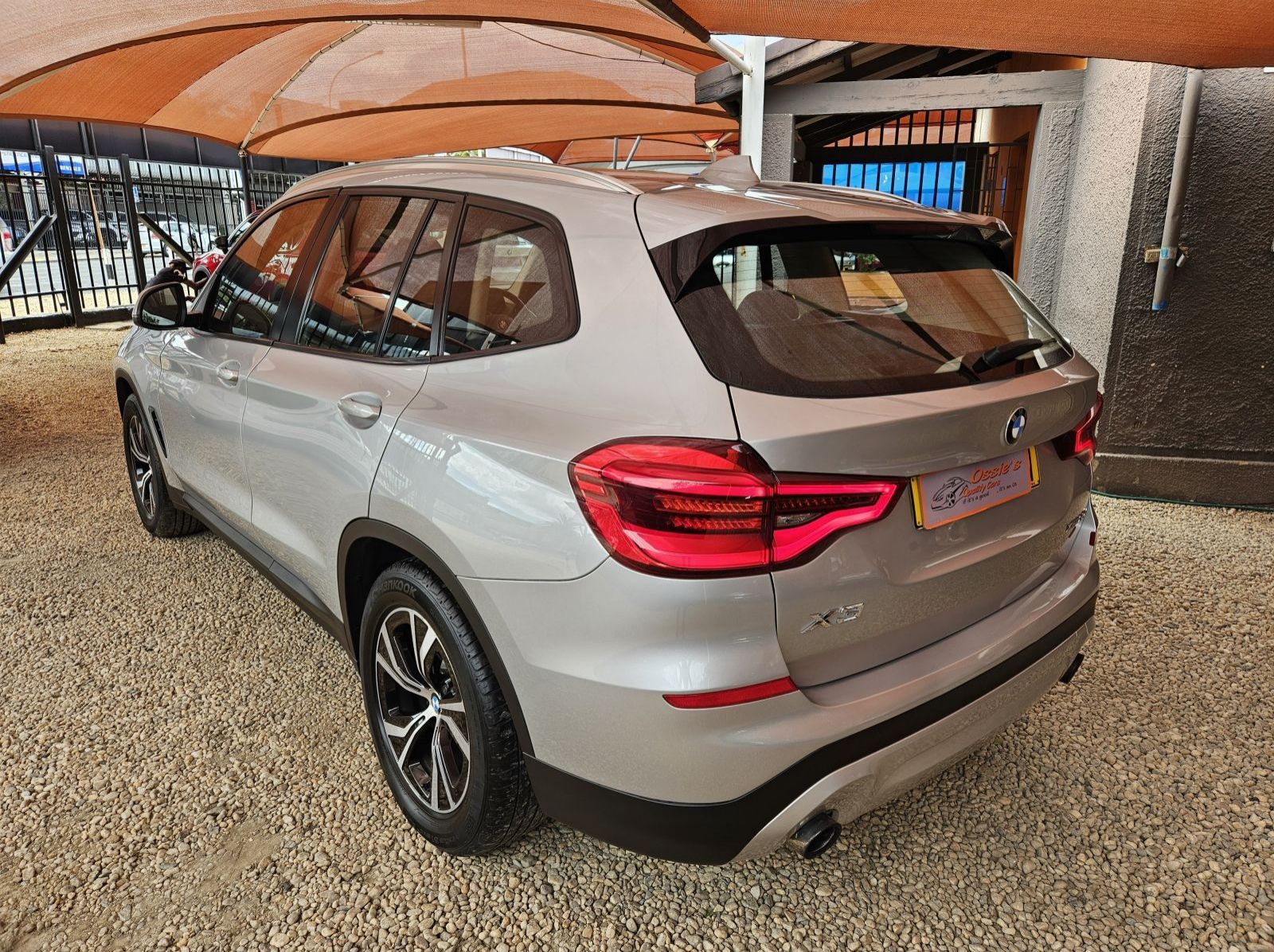2018 BMW X3 XDrive XLine Delux pictures