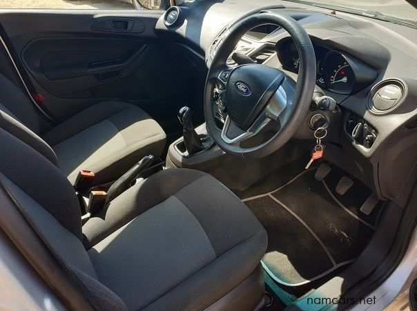 2016 Ford Fiesta 1.4 Ambiente pictures