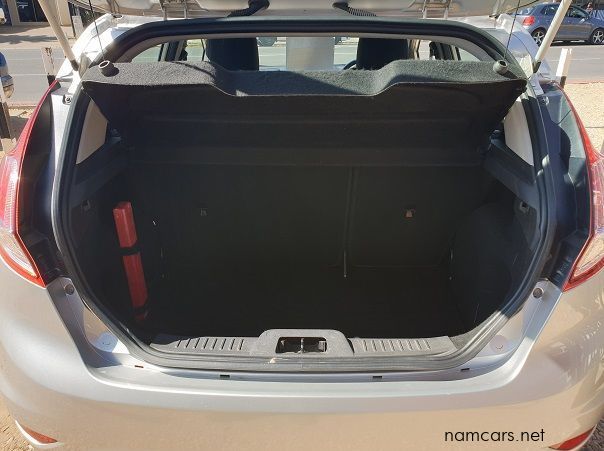 2016 Ford Fiesta 1.4 Ambiente pictures