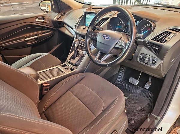 2019 Ford Kuga Ecoboost 1.5i Ambiente pictures