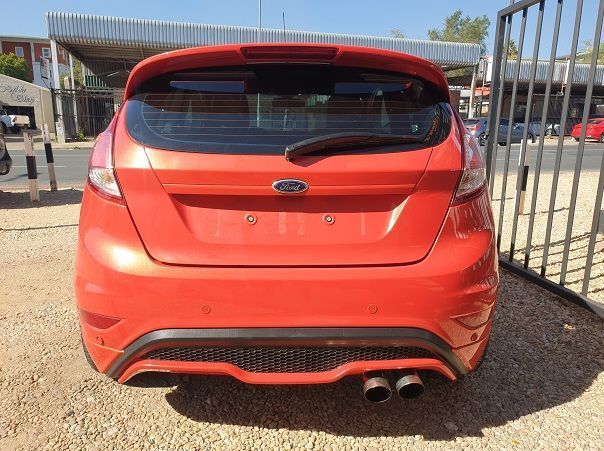 2014 Ford Fiesta ST pictures