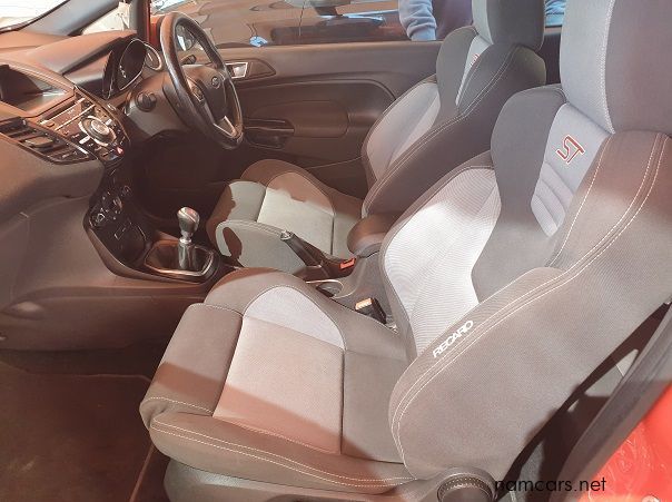 2014 Ford Fiesta ST pictures